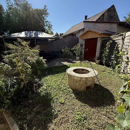 בית נופש Irma Vendeghaz *