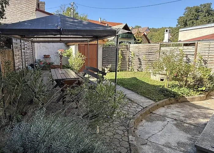Irma Vendeghaz Case de vacanță Badacsonytomaj